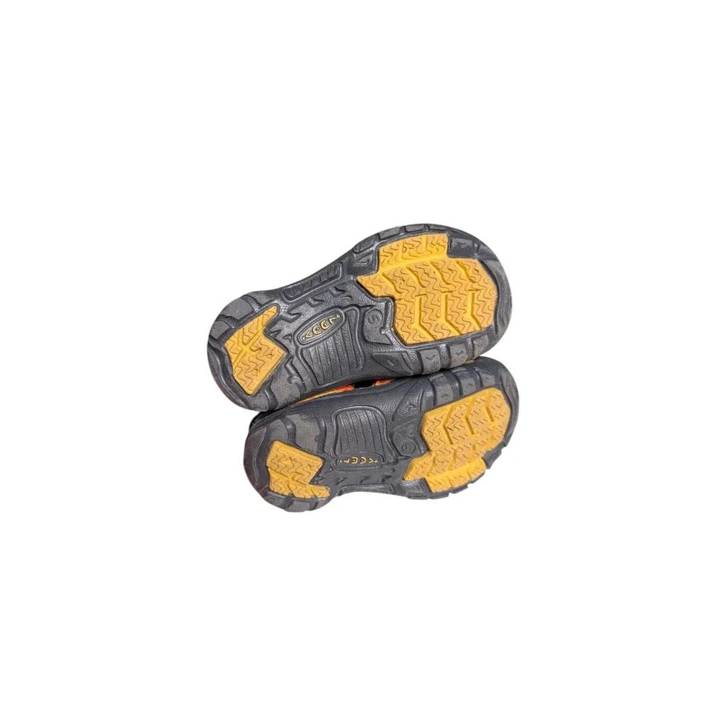 Keen Newport H2 Toddler Size 5 Orange Flame Print Waterproof Sport Sandals